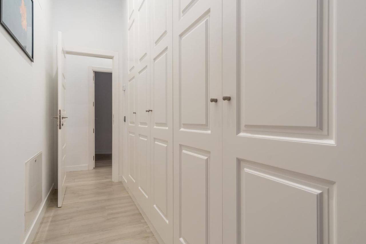 2 Habitaciones 2 Banos- Moderno Y Acogedor - Imperial Madrid Exterior photo
